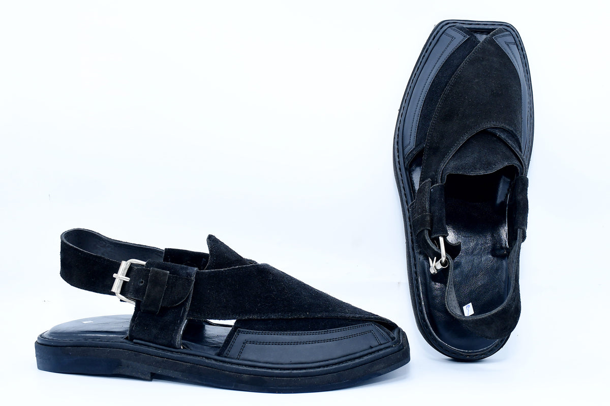 Soude Medium Sole Peshawari Chappal For Men Black